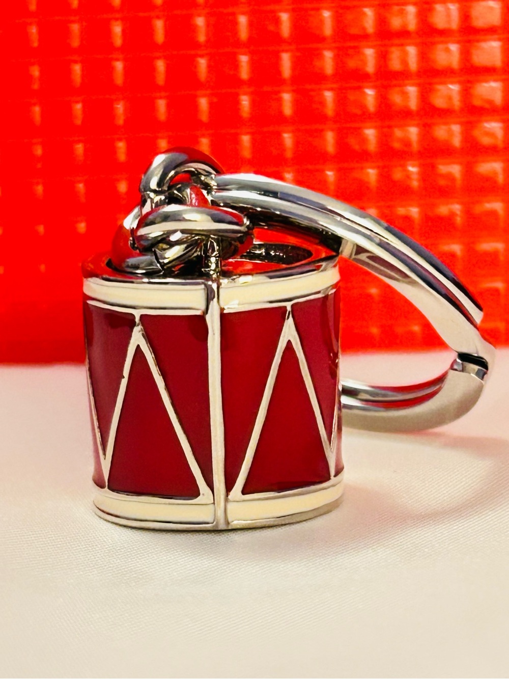 EXTREMELY RARE Coach Y2K Red Drum Keychain/ Bag Charm - Picture 13 of 16